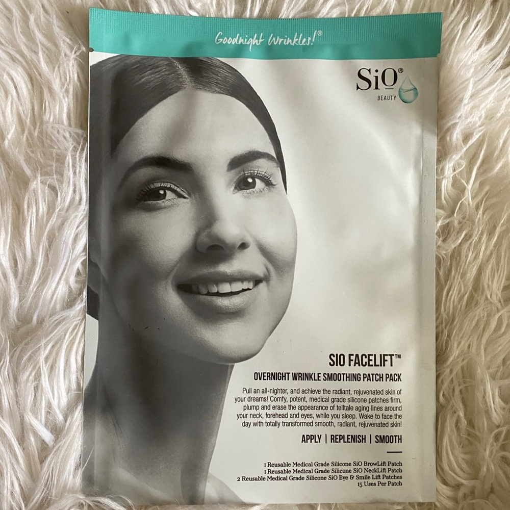 Sio Facelift overnight wrinkle smoothing patches